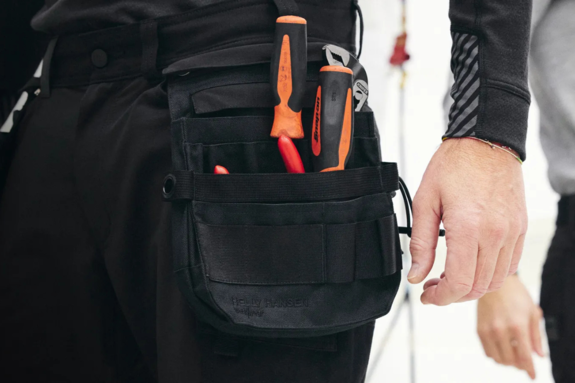 Helly Hansen Workwear | © Helly Hansen Workwear Helly Hansen Workwear | © Helly Hansen Workwear