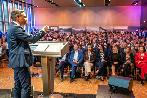 Bundesminister für Wirtschaft, Energie und Tourismus Dr. Wolfgang Hattmannsdorfer eröffnet INTERALPIN 2025 | © Congress Messe Innsbruck